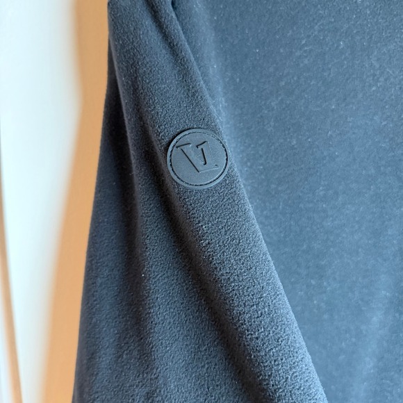 Vuori Black Fleece Quarter Zip Pullover Athletic Sweatshirt Women's Size M - Picture 5 of 8